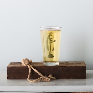 Gone Fishin' Pint Glassware gift SET of 2, fishing gift for him Bass - Moss