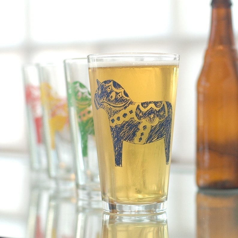 Swedish Dala Horse Pint SET of 4 image 2