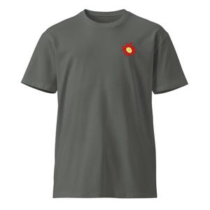 Camisa roja Daisy / Camiseta de personaje de dibujos animados de flores / Camisa peculiar / Camiseta urbana streetwear / Camisa de personaje Daisy / Camiseta ilustrada
