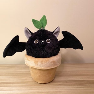 Sprig Plush image 1