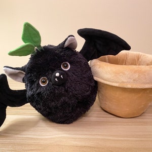 Sprig Plush image 4