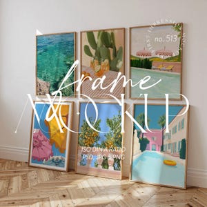 Könnte beinhalten: Eine Sammlung von sechs gerahmten Kunstdrucken mit Holzrahmen. Die Drucke zeigen verschiedene Szenen, darunter einen türkisfarbenen Ozean, einen Kaktus mit Getränken, eine Poolszene mit Sonnenschirmen und Zitrusbäumen. Der Text "FIRST IMPRESSION MOCKUP" und "ISO DIN A RATIO PSD, JPG & PNG" sind sichtbar.