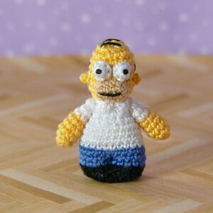 Miniature Cartoon Man AMIGURUMI Crochet PATTERN image 3