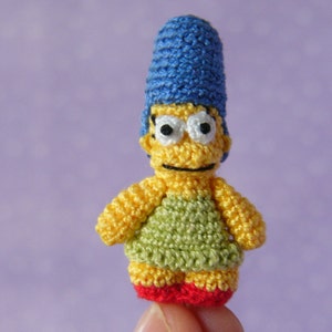 Miniature Cartoon Woman AMIGURUMI Crochet PATTERN image 2
