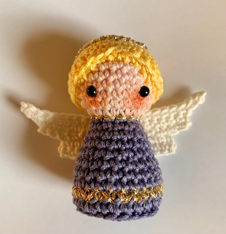 Miniature Tiny Christmas Angel AMIGURUMI Crochet PATTERN imagen 3