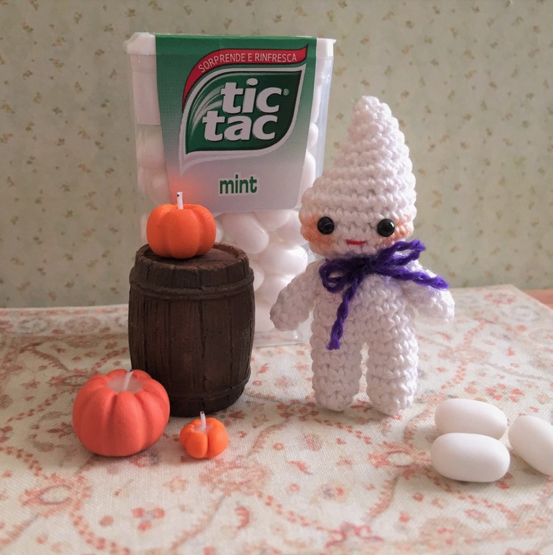 Miniature Chibi Ghost AMIGURUMI Crochet PATTERN immagine 4