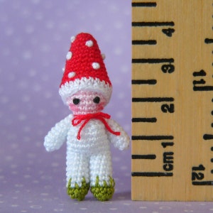 Miniature Toadstool Doll AMIGURUMI Crochet PATTERN image 4