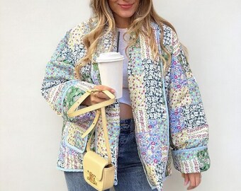 Chaqueta de patchwork acolchada con flores verdes, abrigos de chaqueta vintage acolchados hechos a mano, nuevo estilo, boho, primavera 2024, chaqueta Y2k, regalo del Día de las Madres