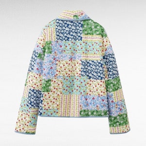 Handgefertigte gesteppte Patchwork-Vintage-Jackenmäntel, neuer Stil, Boho, grüne Blumen-Steppjacke, 2024 Frühling, Y2k-Jacke, Muttertagsgeschenk Bild 7