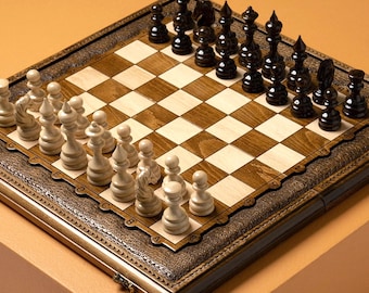 Handcrafted Chess Set: Wooden Chess Board / FREE PERSONALIZATION / 6 SIZES