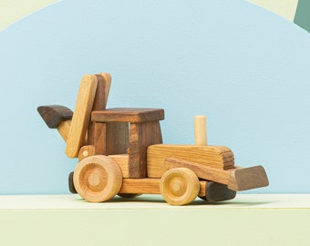 Wooden Tractor Toy, Gift for Toddlers, Handmade Wood Toys / PERSONALIZED