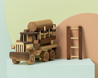 243新品・未使用　木のおもちゃ　手作り木製自動車 トラック　木製玩具　乗用玩具 デブレスカ 北欧のトラック 大 DC11[0歳 0才 DEBRESKA 木のおもちゃ