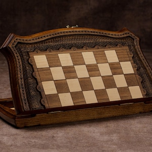 Elegant Chess Set wit Backgammon Board / HANDMADE / PERSONALIZED