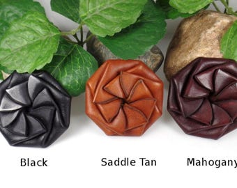 Leather Pinwheel Retro Mens Womens Squeeze Top Coin Change Purse Pouch 3rd Anniversary Mothers Fathers Day Gift
