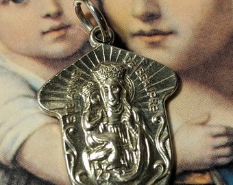 Big Sale Saint St Ann Anne de Beaupre Silver Tone Art Deco Vintage Religious Medal Pendant