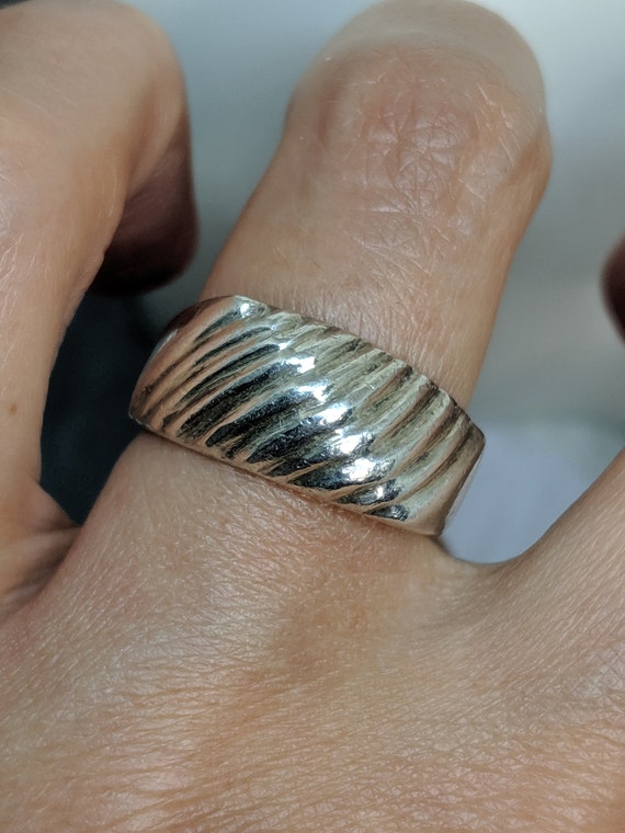 Heavy Vintage Solid Sterling Silver Mexican Wave Ring Size 6.5