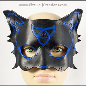 Celtic Cat handmade leather mask with cabochon, kitty cat masquerade costume for Halloween, Mardi Gras or fantasy LARP image 2