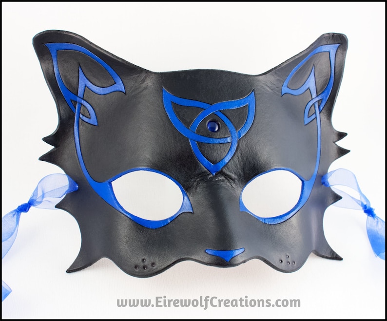 Celtic Cat handmade leather mask with cabochon, kitty cat masquerade costume for Halloween, Mardi Gras or fantasy LARP image 1