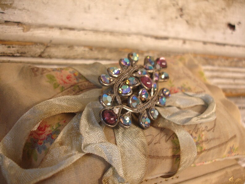 faux marcasites amethyst rare vintage doctor dress pot metal and rhinestone brooch circa 1930s fresh set rhinestones starlight