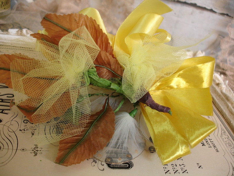 vintage net corsage net flower handmade floral posy corsage circa 1950s white net black sequins yellow ribbon