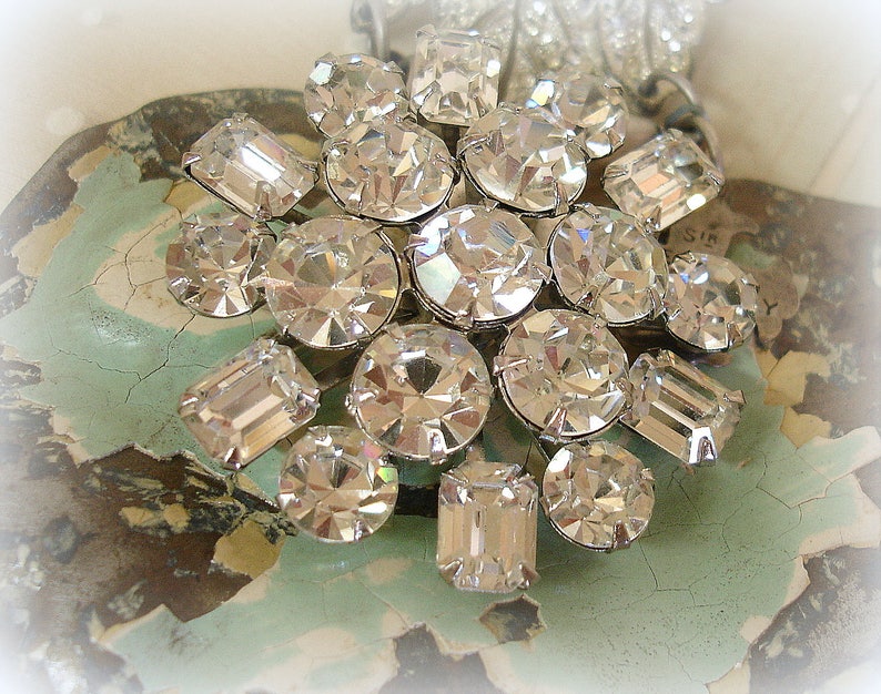 vintage clear rhinestone brooch mid century unmarked beauty brilliant prong set octagons and rounds image 1