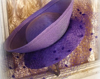 eXquisite vintage derby hat Jody G for Sylvia of St. Louis unusual style chic purple straw with matching chenille dot millinery net