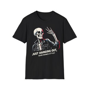 T-Shirt Unisex scheletro, camicia grafica scheletro, maglietta festa di Halloween, regali divertenti, maglietta scheletro immagine 1