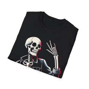 T-Shirt Unisex scheletro, camicia grafica scheletro, maglietta festa di Halloween, regali divertenti, maglietta scheletro immagine 5