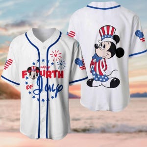 ミッキー独立記念日ベースボールジャージ、ミッキーフレンズシャツ、愛国記念日ベースボールTシャツ、ディズニー独立記念日シャツ、独立記念日ギフト