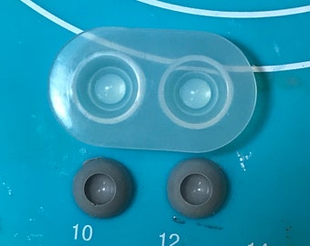 Silicone Mold to Make eyes for BJD Dolls - Make your own eyes - 14 or 15 mm eyes