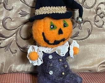 Needle Felted Doll - Vintage Pumpkin Man - Halloween Deco - Handmade by Artist
