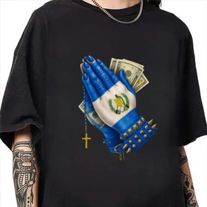 Guatemala Flag Praying Hands Shirt, Vintage Guatemala Shirt, Guatemala Shirt, Guatemala Flag Shirt, De Guatemala Shirt, Guatemala Pride Gift
