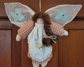 Adorno de muñeca de ángel hecho con lino vintage