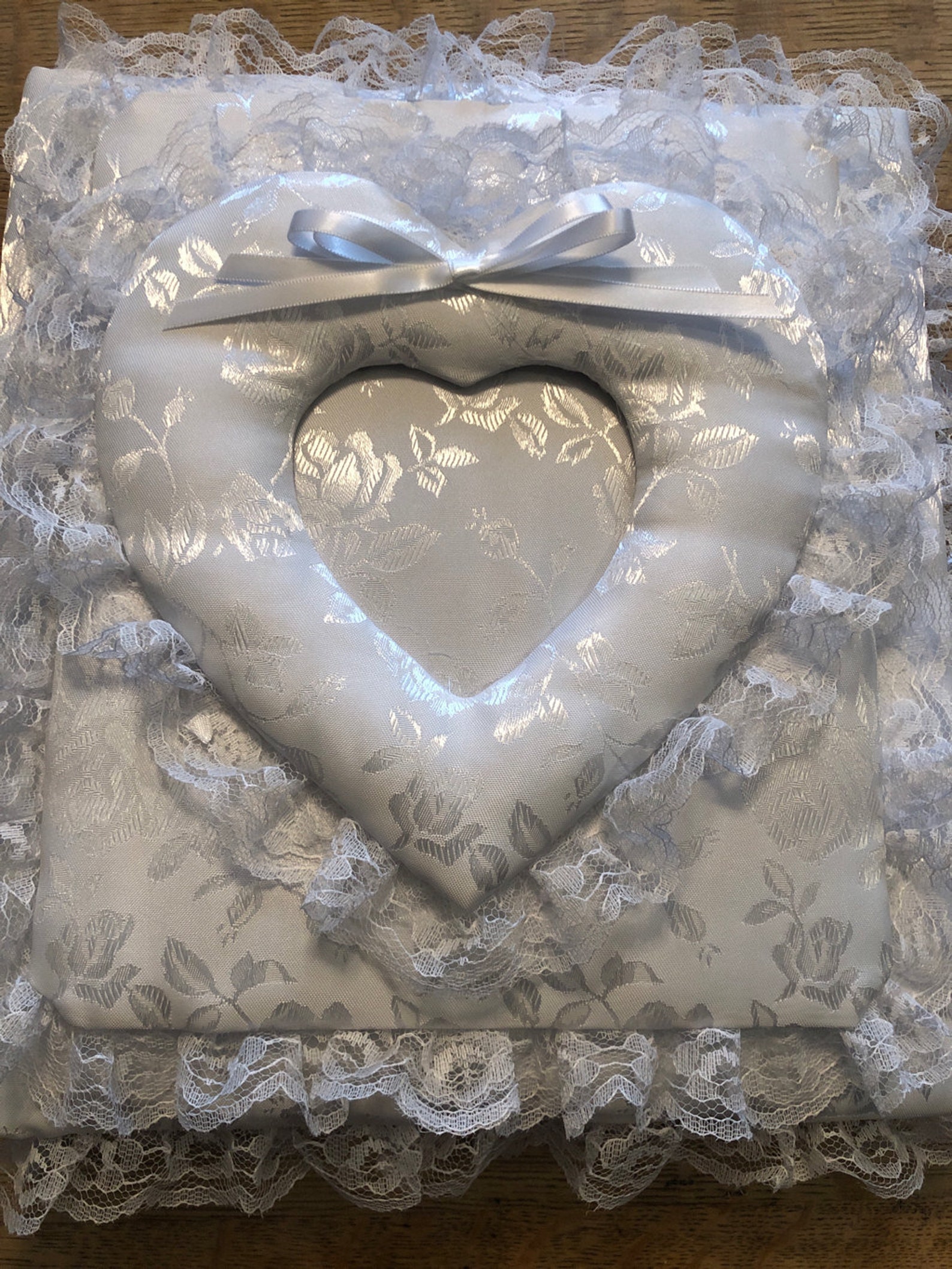 Wedding / Anniversary Photo Album / Scrapbook - Scrapbook 8 1/2 x 11