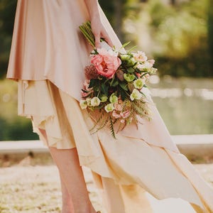 Blush wedding dress, S6 sample sale image 4