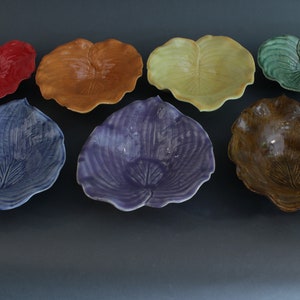 Hosta Shaped Bowl-Ceramic