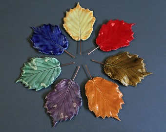 Hazelnut Hanging Leaf-Ceramic