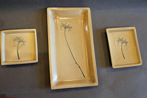 Queen Anne's Lace assorted  ceramic Dishes