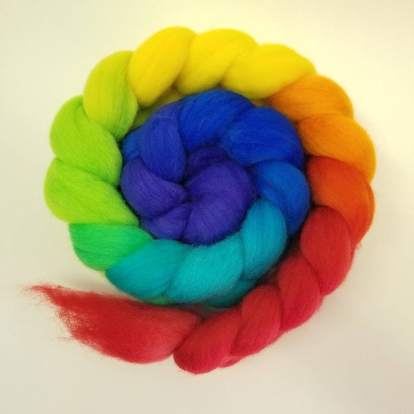 GRATEFUL DYED hand-dyed Falklands wool top roving spinning fiber gradient ombre rainbow