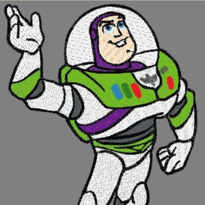 Puede incluir: Una ilustración de dibujos animados de Buzz Lightyear, un ranger espacial de la franquicia Toy Story. Lleva un traje espacial verde y morado con un casco blanco y está de pie con el brazo derecho levantado.