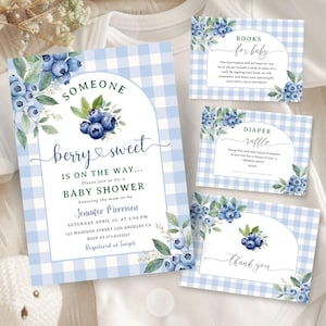 Pacchetto di inviti per baby shower "Mirtillo" modificabili, set di inviti per baby shower "Berry Sweet", bimbo dolce con bacche, quadretti blu, download digitale BSI128