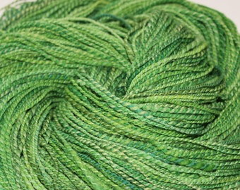 Hand spun green wool yarn Lucky