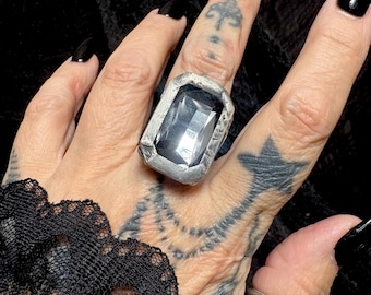 Black Mass, The Carpathian Jewel, handmade glass vampire rin