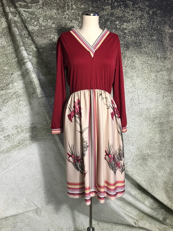 Vintage 70s Dress, Medium Vintage Dress, Floral V… - image 1