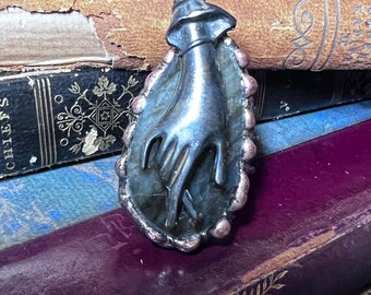 The Witches Hand Ring,labradorite ring,  unique statement ring, adjustable ring