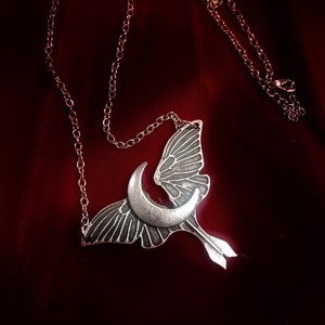 Witch Jewelry, Crescent Moon Pendant, Luna Moth Necklace, Moon Pendant, Luna Moth Pendant, Witch Necklace, Moon Phases, Triple Moon Goddess