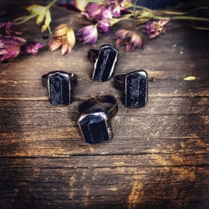 Witch Jewelry, Witch Ring, Raw Black Tourmaline Ring, Electroformed Ring, Adjustable Ring image 2