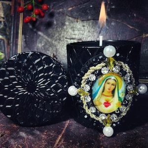 Chocolate Bonbon Christmas Candle