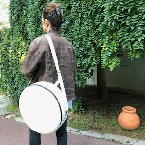 Drum bag in cotton. Off white color.Decorate and design your own bag. image 3