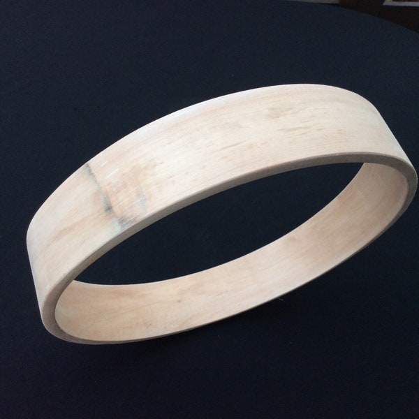 Ringe aus Holz in Weide 36-50 cm. Trommelringe für Rahmentrommeln. Trommelfell aus Weidenholz.